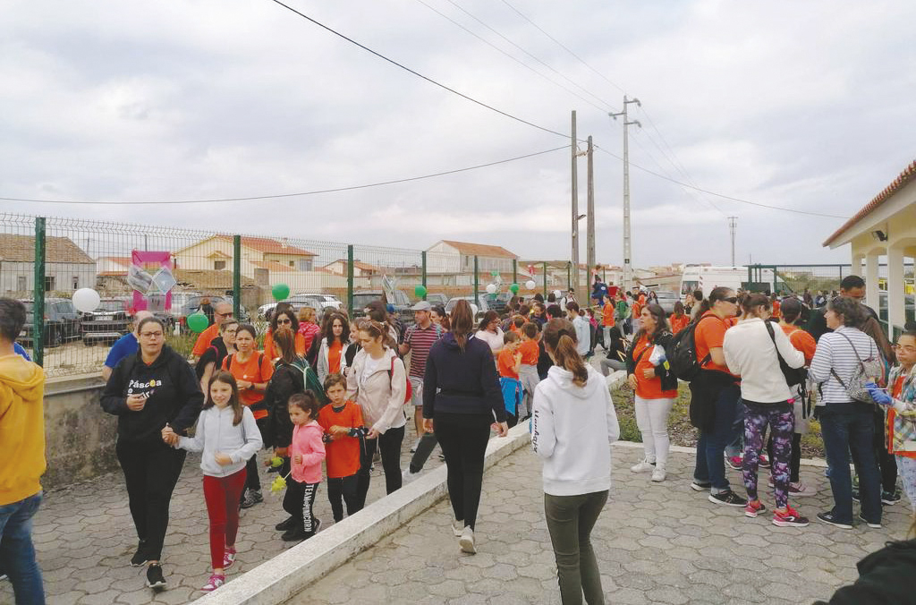 Caminhada contou com mais de 400 pessoas